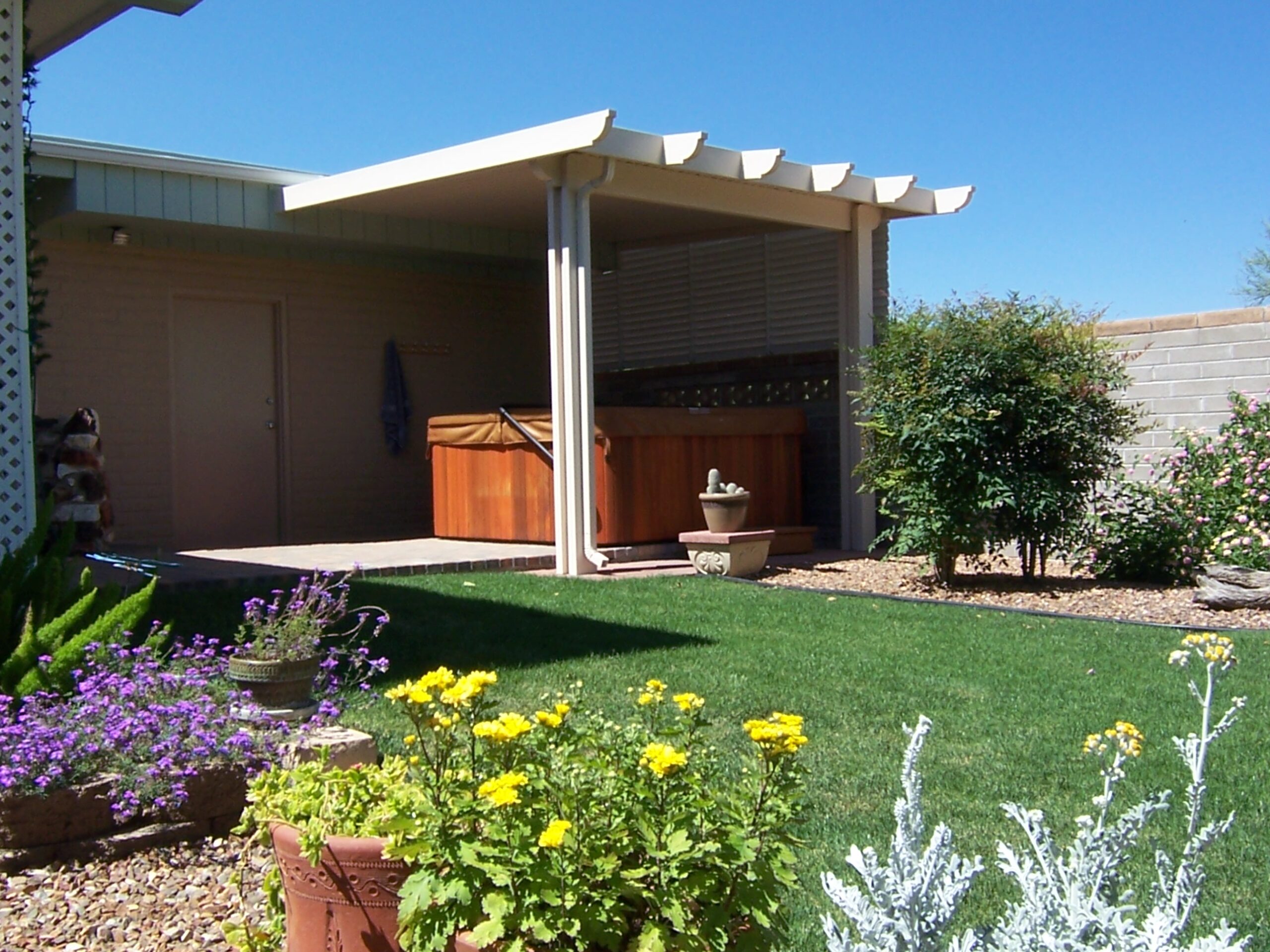 Exceptional Aristocrat Awnings: Enhancing Homes with Timeless Beauty and Protection